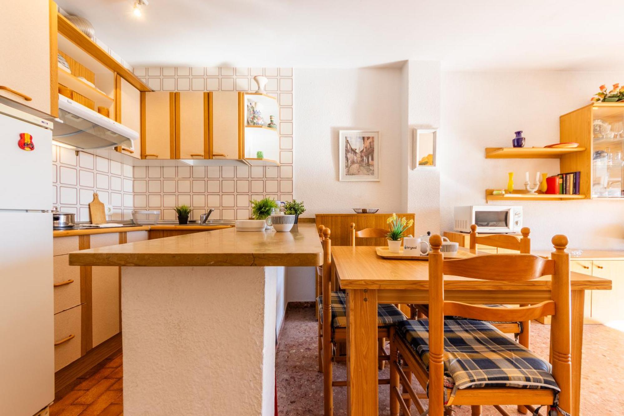 Apartamentos Atlas IV 萨洛 外观 照片